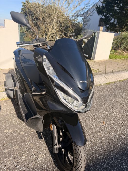 Moto PCX 2020 com 69.986 km