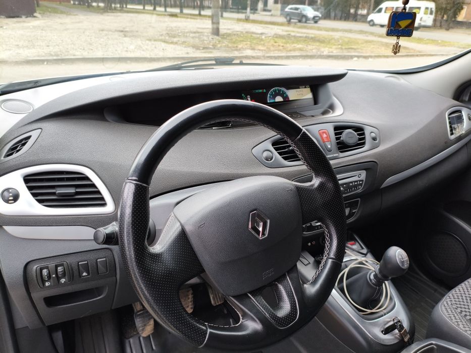 Продам Renault Grand Scenic 3 1.9dci