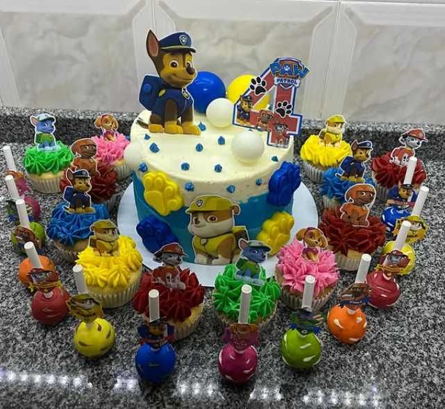 Bolos personalizados - Fazemos entregas