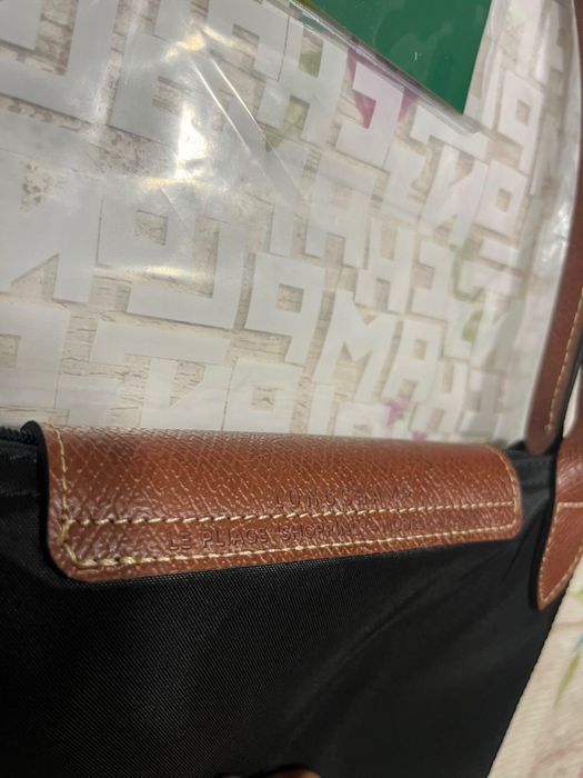 Longchamp preta nova