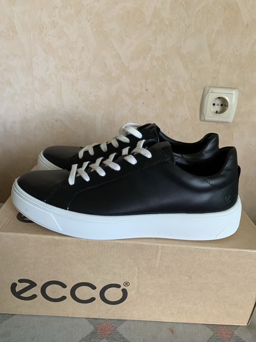 ECCO street tray