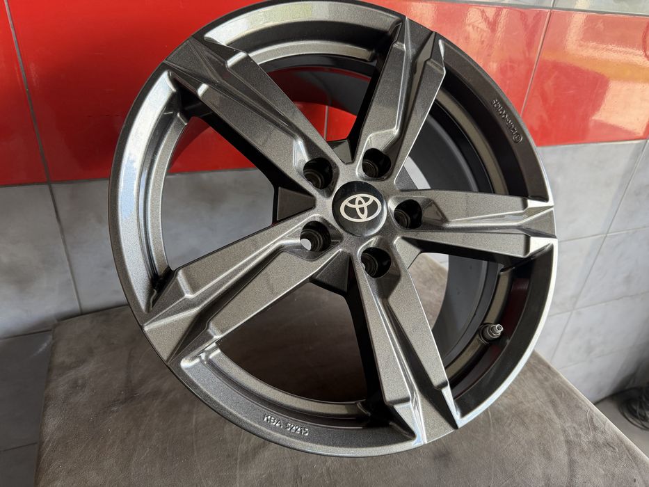 Felgi 17 5x114.3 Toyota Camry C-HR, Kia Ceed, Honda