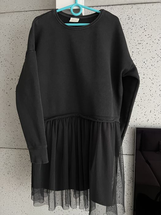 Sukienka dresowa z tiulem tiul czarna Zara rozmiar 134 / 9 lat
