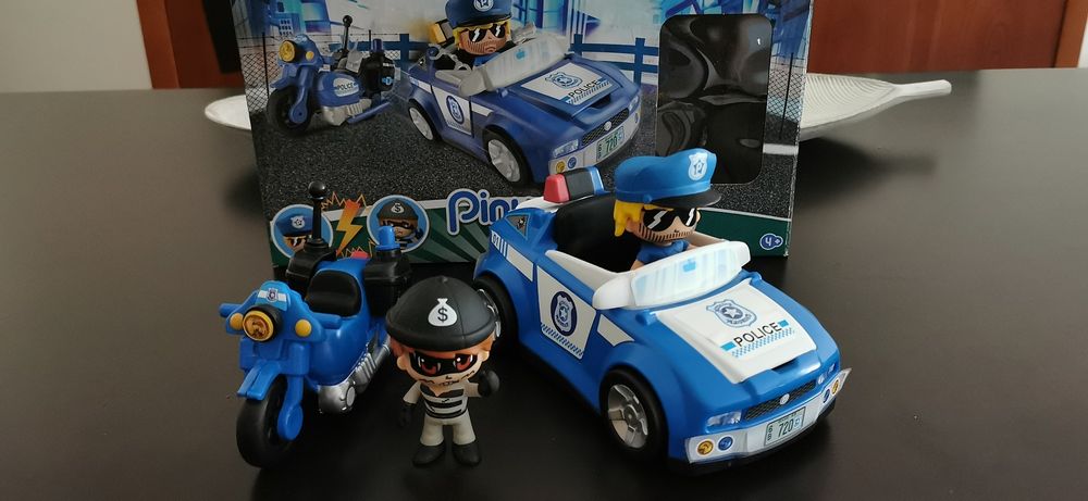 Carro Polícia Pinypon + Mota + 2 figuras