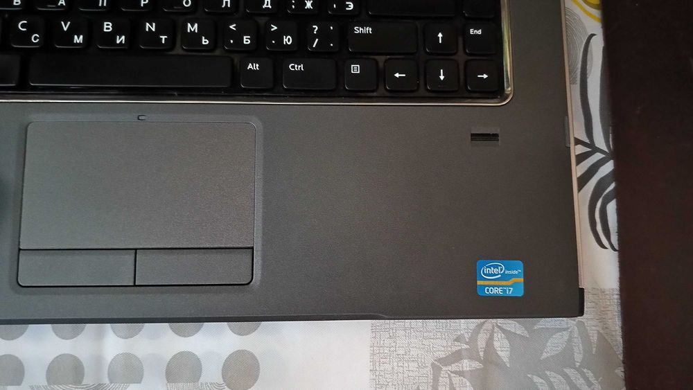 Ноутбук Dell Vostro 15,6" / Core i7-3612QM / 16gb / 240 гб SSD