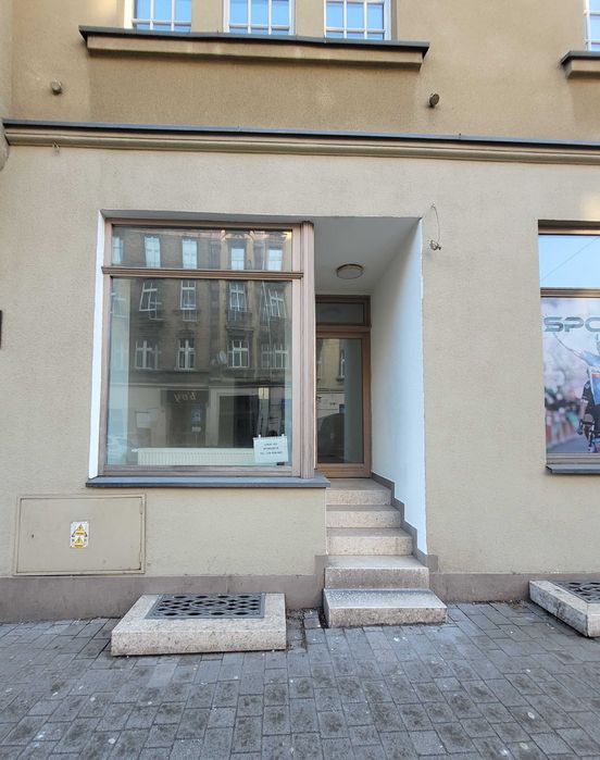 Lokal handlowo-usługowy z witryną 42,05 m2, K-ce Śródmieście