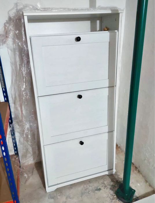 Sapateira Ikea em otimo estado
