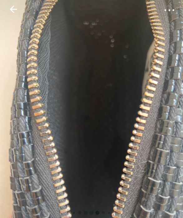 Mala pequena em preto da Bimba y Lola