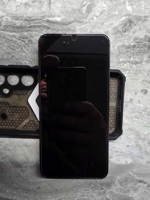 S24+Plus 12/256 Android 16