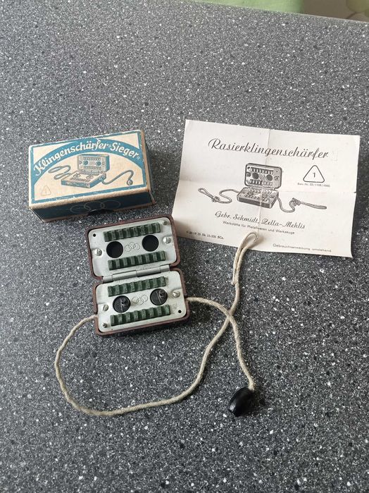 Прибор заточка лезвий бритв Германия Kleingencharfer Sieger Точилка