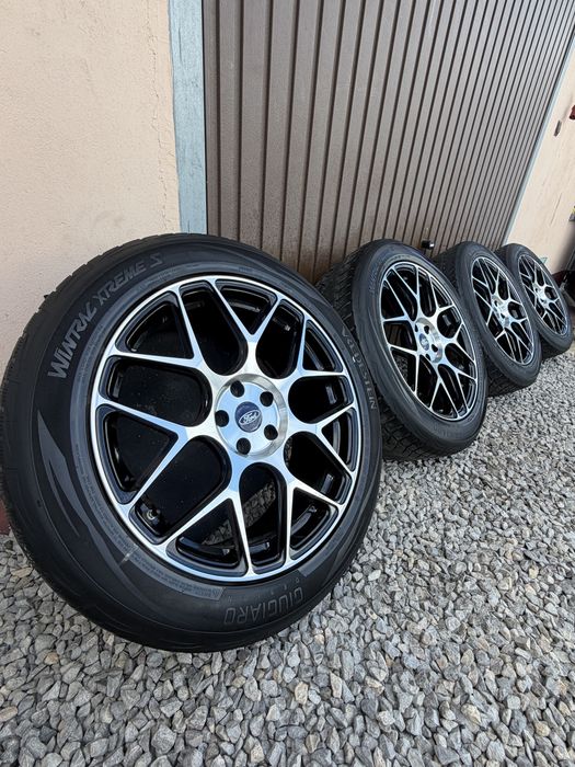 Felgi aluminiowe z oponami Ford 255/50R20 Ford Explorer 5x114.3 czujniki tpms