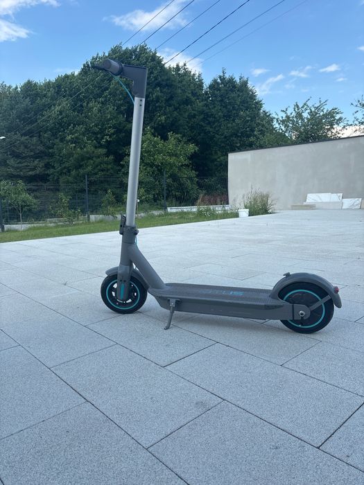 Hulajnoga elektryczna