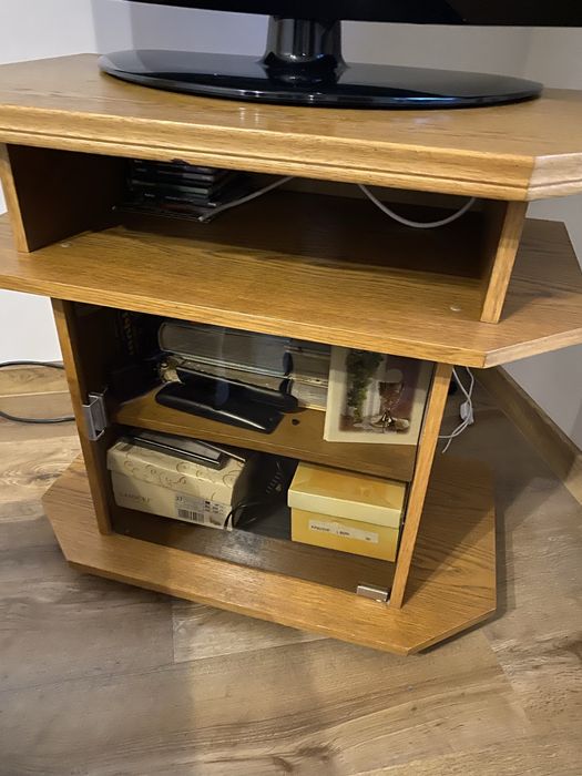 Szafka pod telewizor