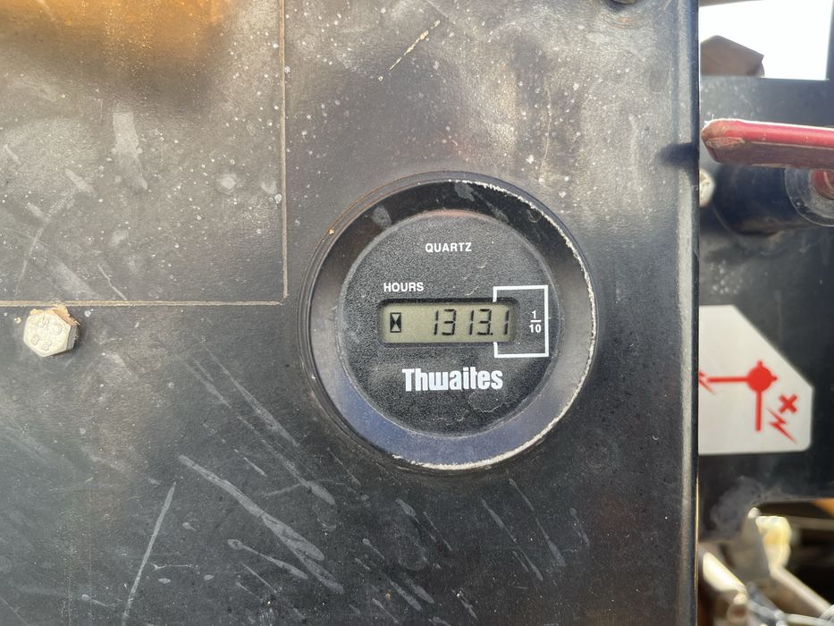 Thawitles Mach 573 3t wozidlo obrotowe