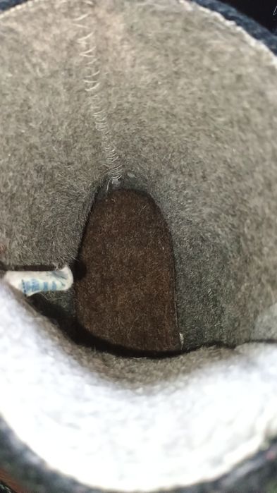 Продам валянки для хлопчика.