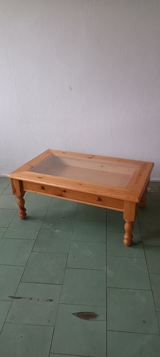 Stolik ława drewniana sosnowa z szufladą i szybą