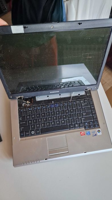 Laptop, laptopy po zamknietym serwisie zapraszam