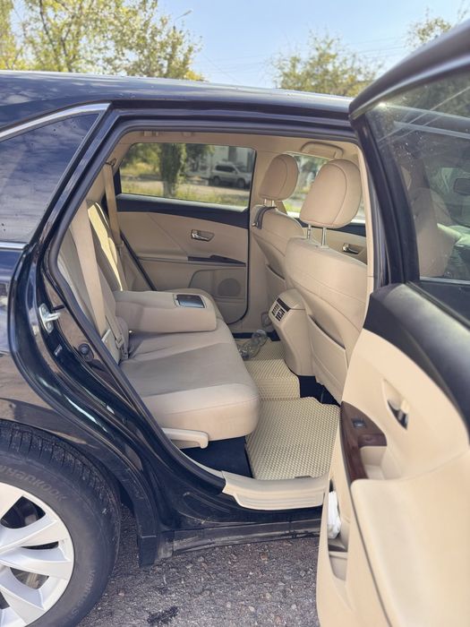 Toyota Venza 2015 • 2.7 бензин • АКПП  Продам Toyota Venza 2015 года
