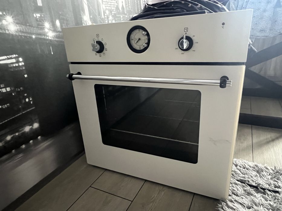 Вбудована духова шафа IKEA