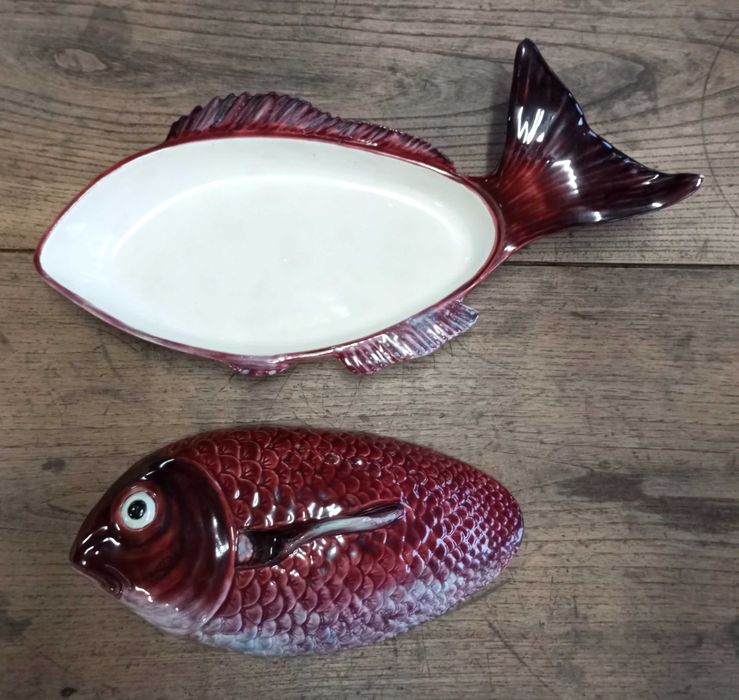 Terrina com tampa "Peixe" faiança Secla
