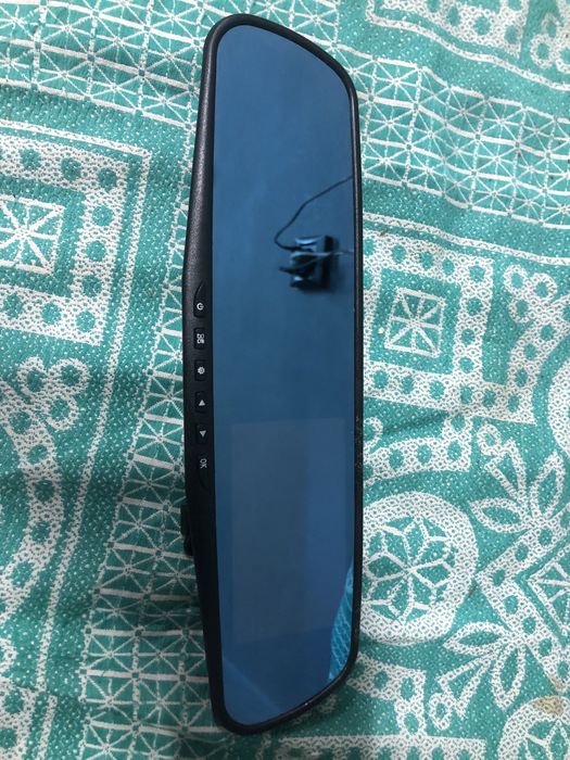 Продам зеркало видеорегистратор