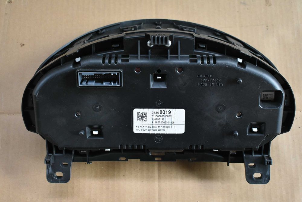 Opel Insignia A lift licznik prędkościomierz 233  98019