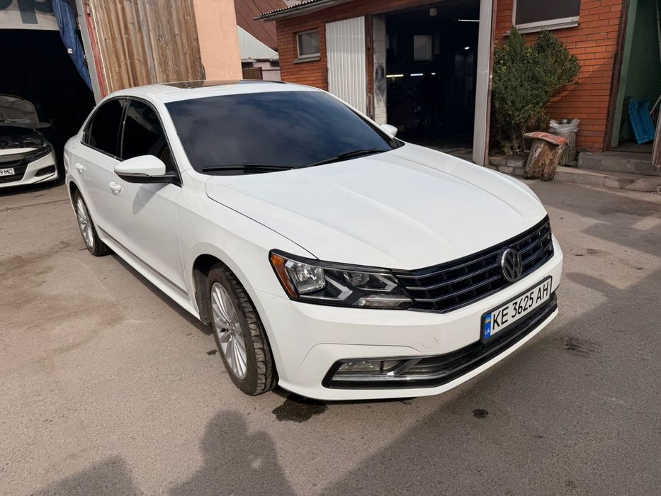 Volkswagen Passat 1.8TSI 2017год