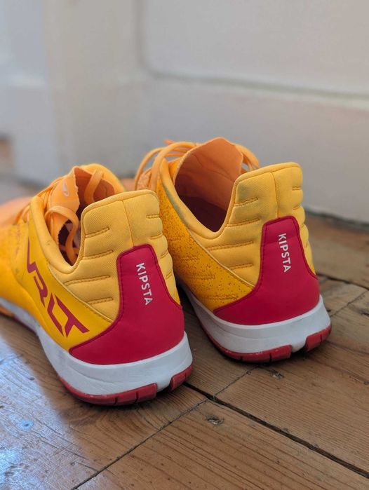 ACEITO TROCAS | Chuteiras Kipsta Viralto Amarelo/Vermelho (Tamanho 45)