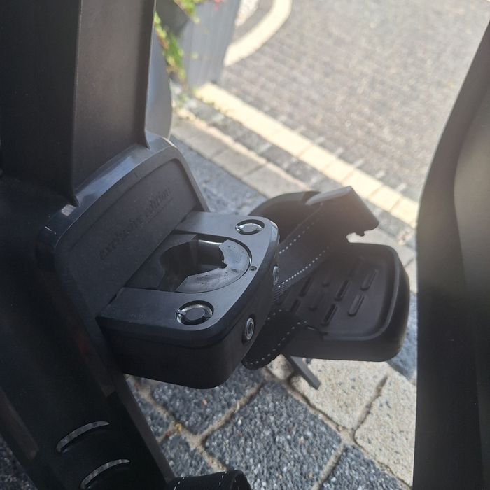Fotelik bobike 9-15 kg na przód holenderski