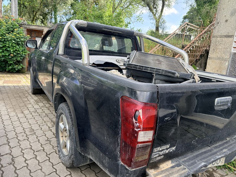 Isuzu d max  2.5