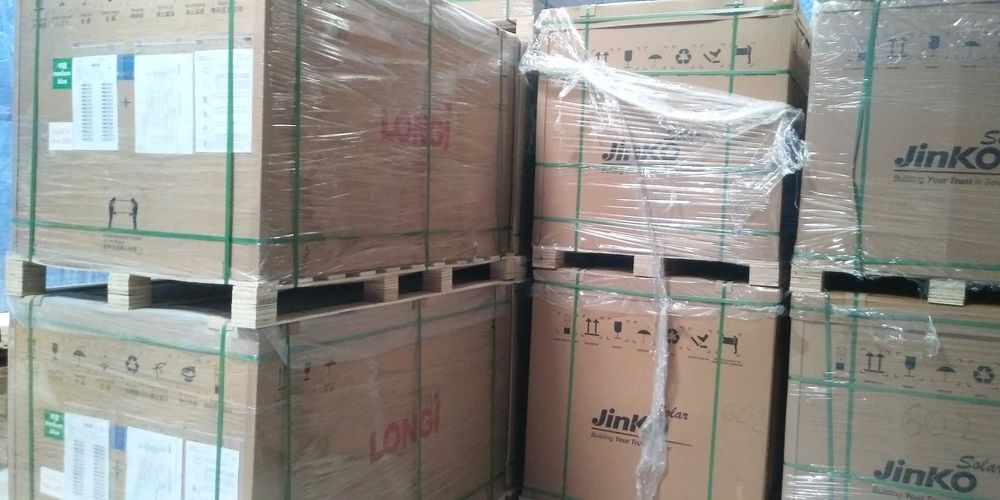 panele fotowoltaiczne LONGI LR4-60 HPH-375M 399 netto