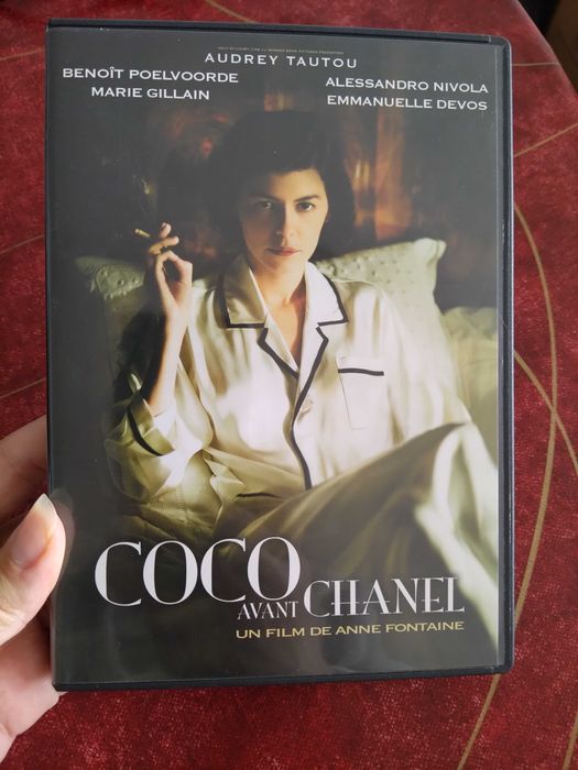 DVDs de filmes franceses, alguns DVDs são mesmo franceses.