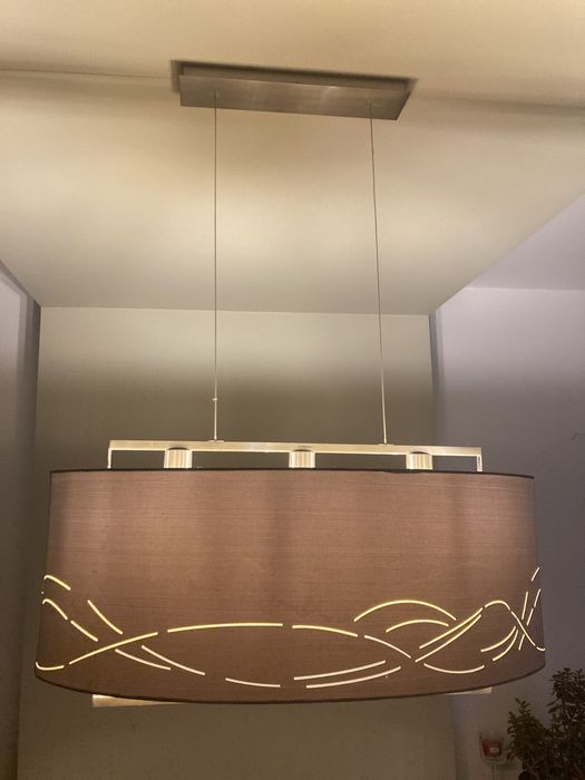 Duza lampa wiszaca