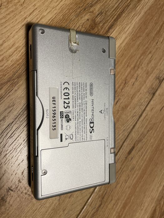 Nintendo DS lite