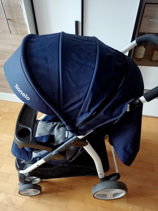 Wózek spacerowy lioneo