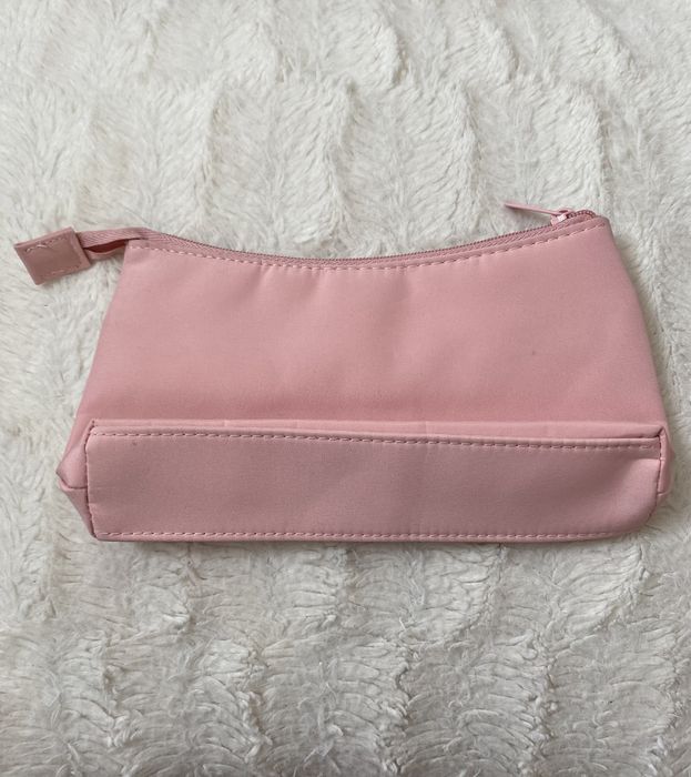 Kosmetyczka mała różowa nowa
