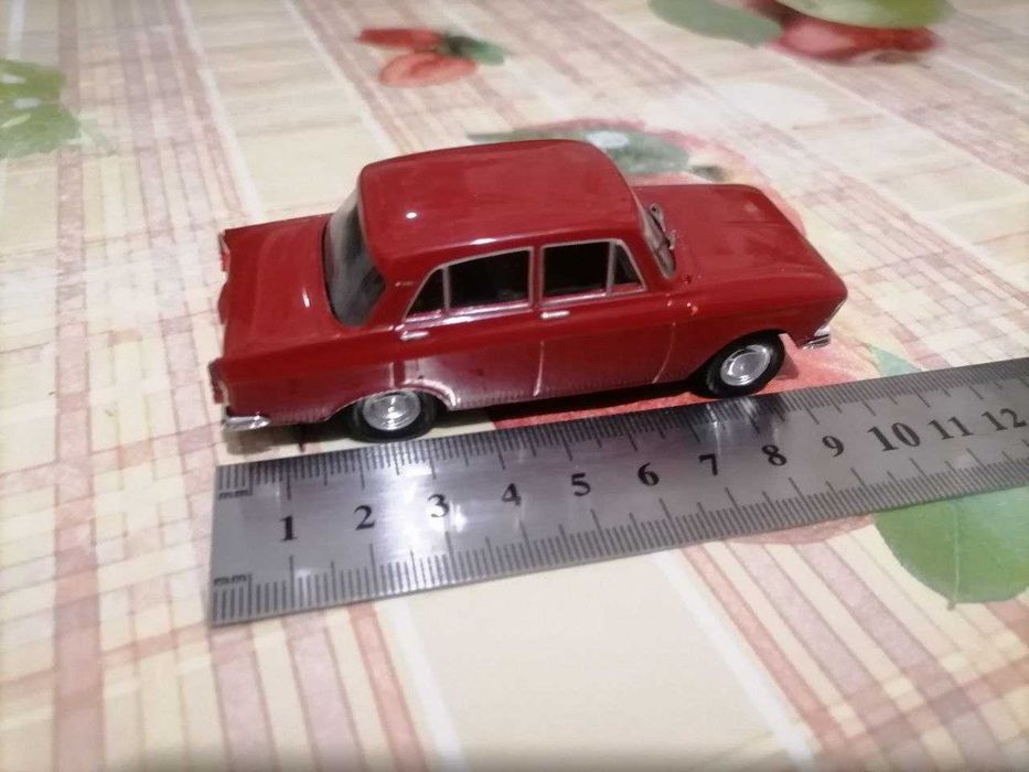 Машинка Москвич 408
