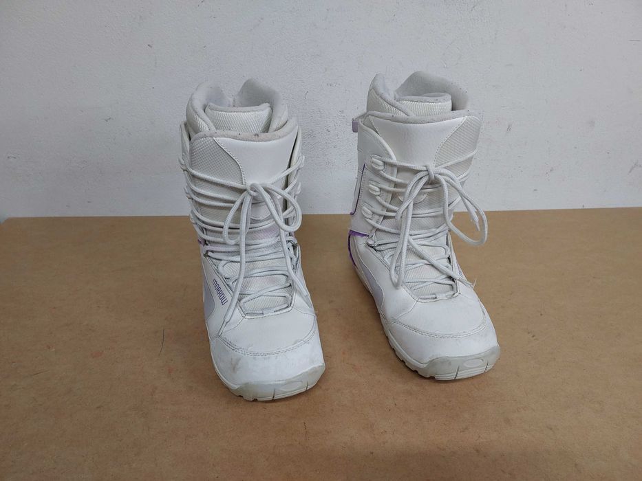 Buty snowboardowe MORROW Eu.39, 25 cm