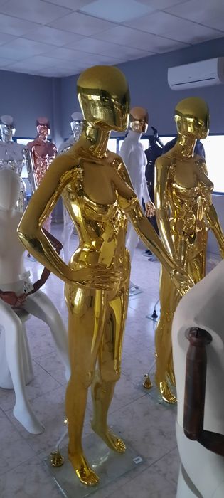 Manequins de Adulto em Dourado ou Prateado (NOVOS)