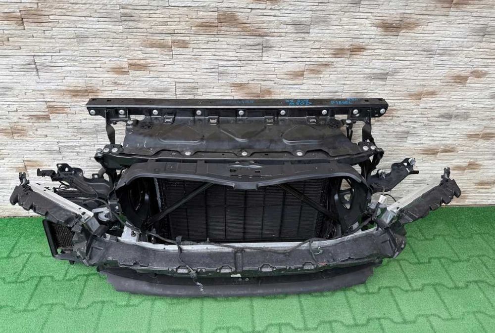 Панель передня BMW X5 G05 X6 G06 вентилятор разборка