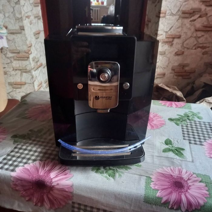 Кофемашина Master Coffee MC1601W