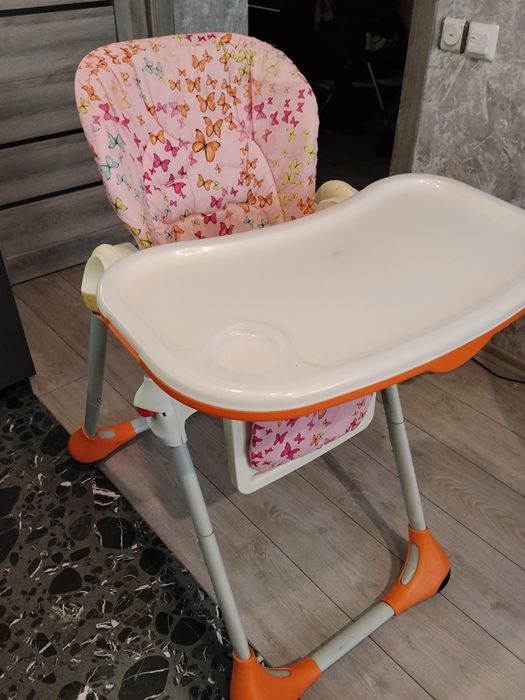 Крісло для годування