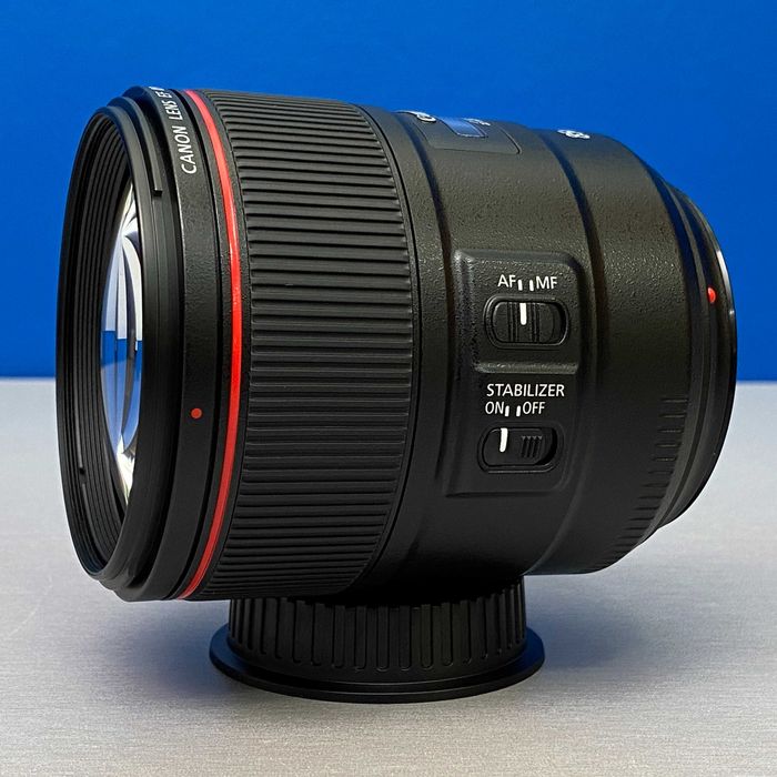 Canon EF 85mm f/1.4 L IS USM