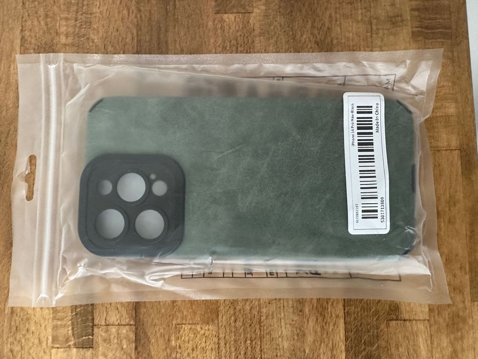 Чохол для айфона 14 про макс. Apple