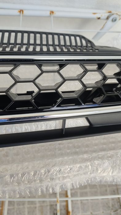 Grelha frontal Golf 6