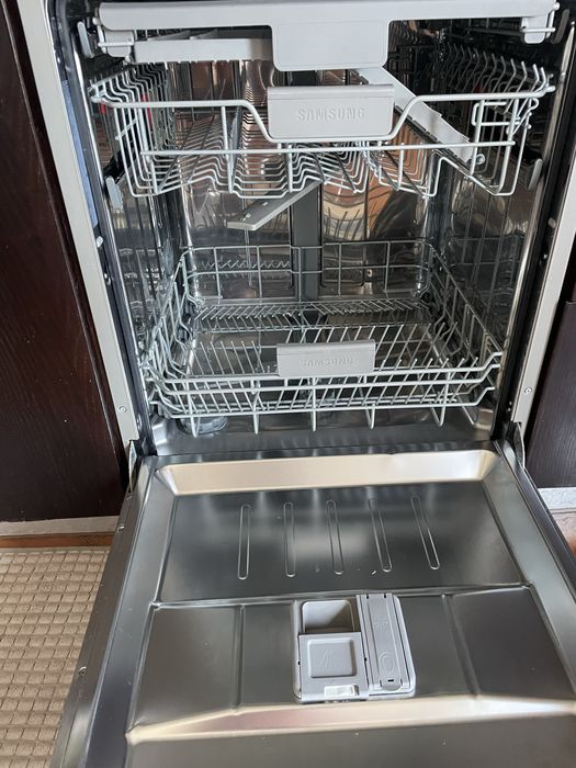Maquina de lavar loiça samsung - avaria bomba