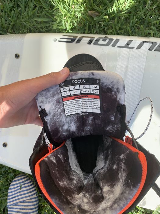 Prancha de wake board hyperlite