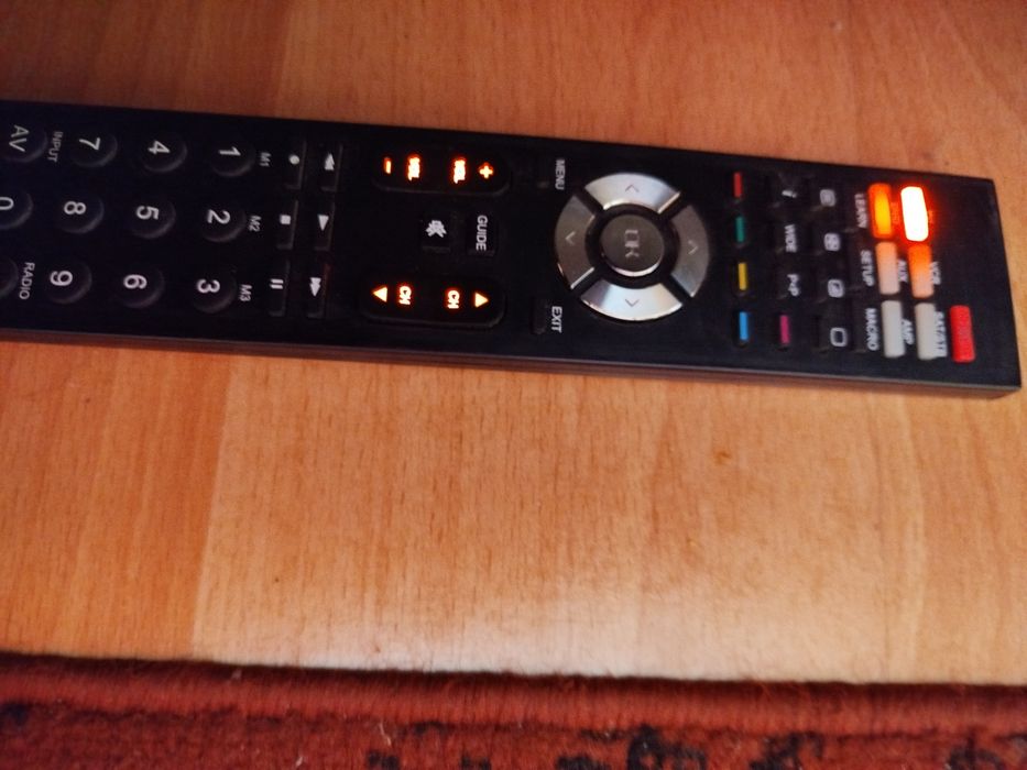 Pilot do telewizora Thompson używany