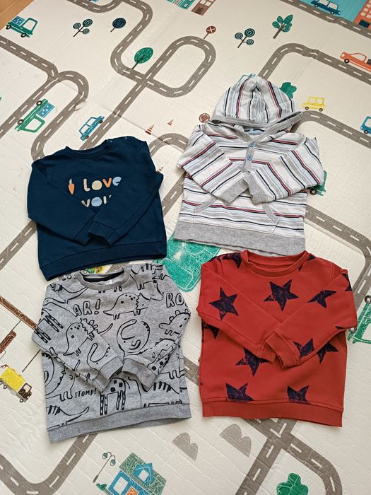 Кофти утеплені 4 шт 9-12 міс