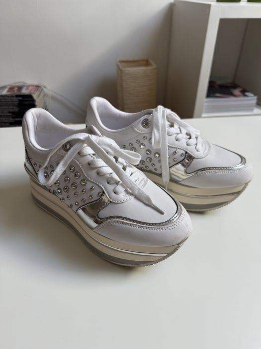 Sneakersy damskie Guess rozmiar 37